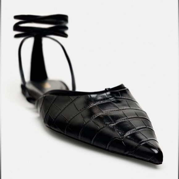 NWT Zara black embossed pointed toe flats with ankle laces size 6 - Picture 4 of 11
